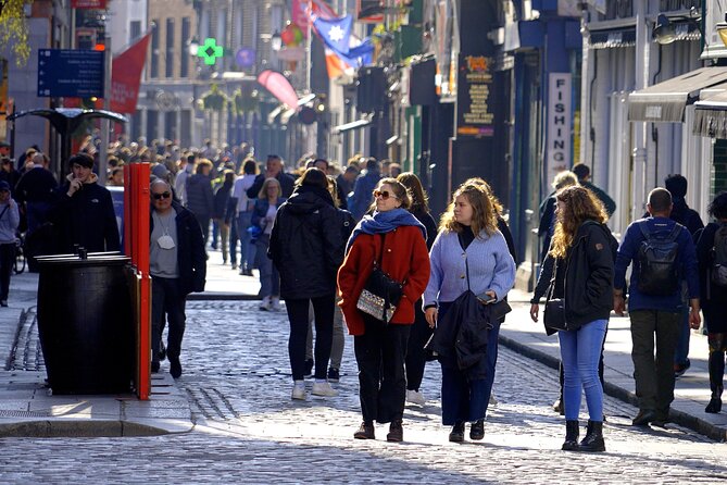 The Best of Dublin Walking Tour - Appreciating Trinity College and the Book of Kells