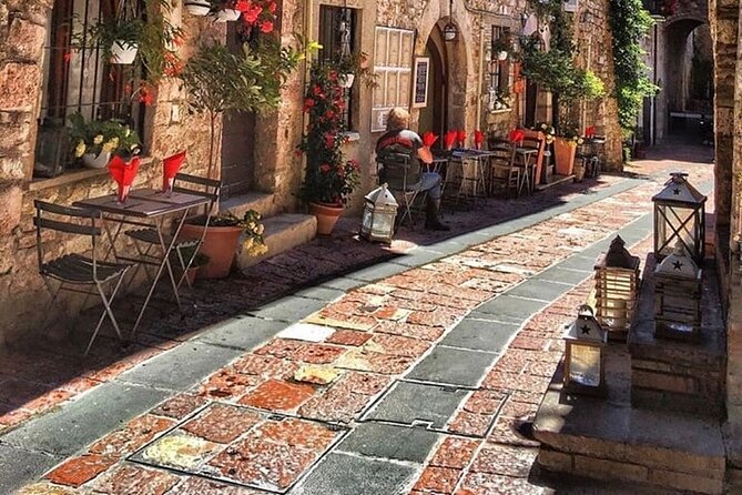 The Wonders of Assisi Private Walking Tour - About the Tour Operator