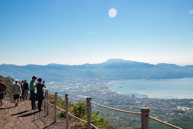 Vesuvius and Destroyed Cities Tour - Discovering Pompeii