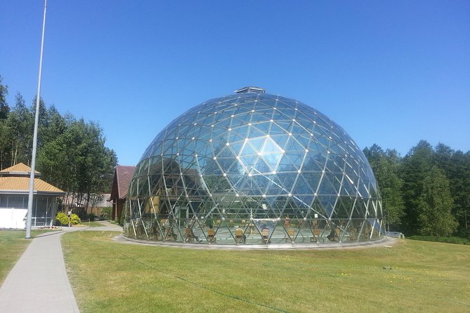 Vilnius Day Trip to Dzukija National Park Including Grutas Park - Tips for Your Visit