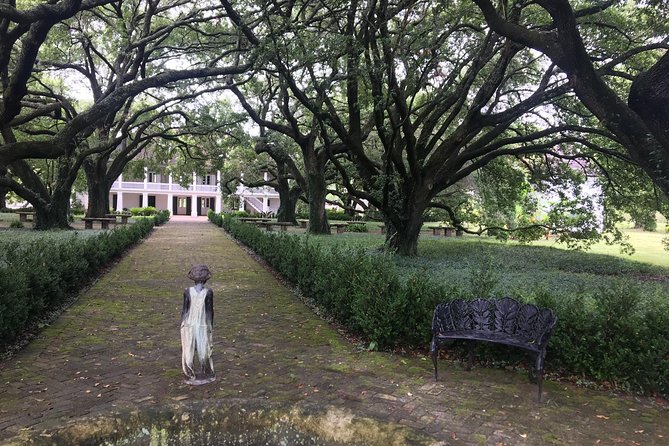 Whitney Plantation Private Tour With Round-Trip Transportation - Nearby Attractions and Activities