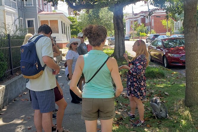 Wilmington Wine and History Stroll - Exploring Wilmingtons Past and Present