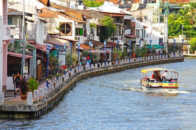 #19hrs Kuala Lumpur & Melaka MPV Tour From Singapore W Tourguide - Customer Reviews