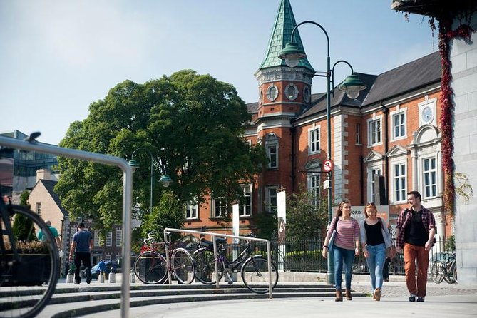 2-Day Cork and Blarney Castle Rail Tour From Dublin - Tour Reviews