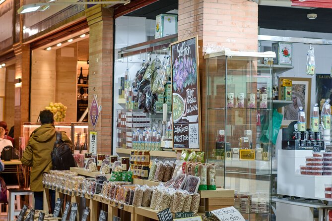 2 Hours Market Visit With Professional Spanish Chef in Seville - Experience Highlights and Expectations