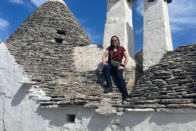Alberobello Walking Tour With Aperitif - The Sum Up