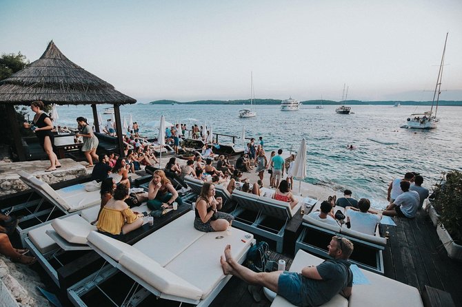 Beach Bars Laganini and Hulla Hulla Half-Day Private Boat Tour - Exceptional Customer Feedback