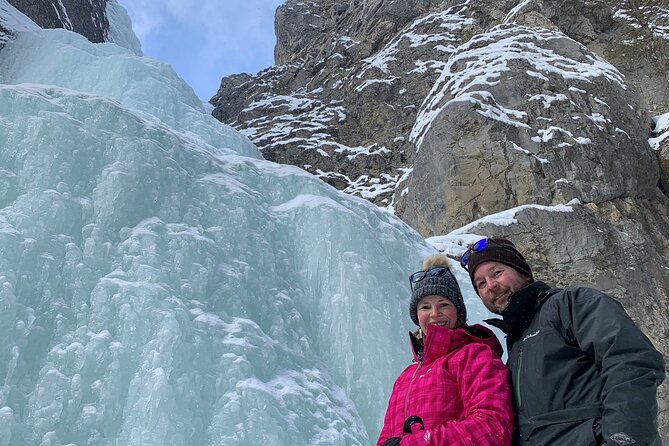 Canmore: Canyons & Cave Paintings Hiking Tour - 2.5hrs - About the Guide
