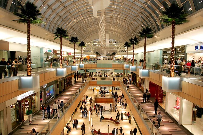 Dallas Best of Shopping Malls in the Luxury Private Limousine - Sum Up