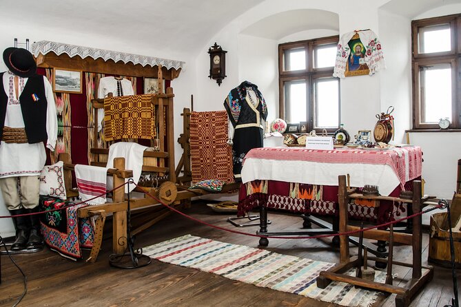 Day Trip Bear Sanctuary, Bran Castle, Rasnov Fortress From Brasov - The Sum Up