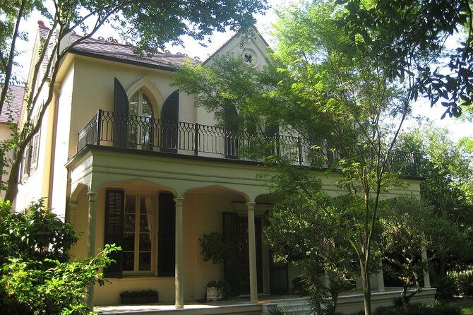 Explore New Orleans Garden District: Private 2-hour Walking Tour - Additional Tips for Visitors