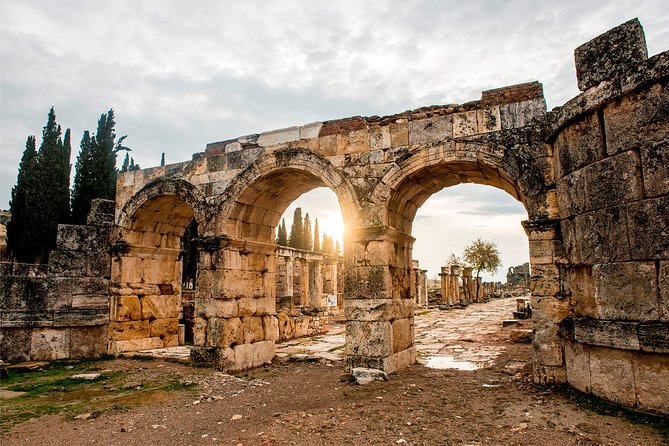 Full-Day Tour to Pamukkale and Hierapolis From Antalya City - Customer Reviews