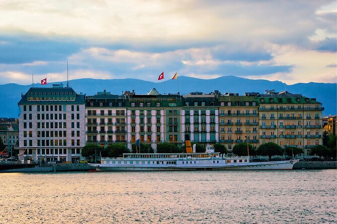 Geneva Scavenger Hunt and Highlights Self-Guided Tour - Since You Asked