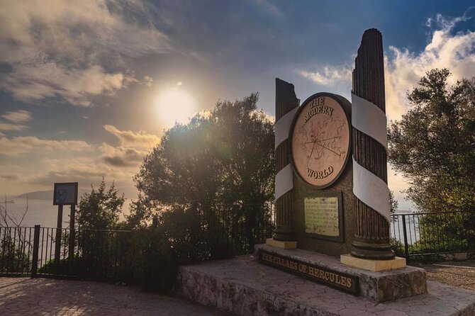 Go Tours 360 Experience in Gibraltar With Professional Guide - Private Group Exclusivity