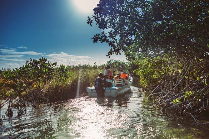 Half-Day Tour Discovering Sian Ka'An With Lunch - Biosphere Exploration