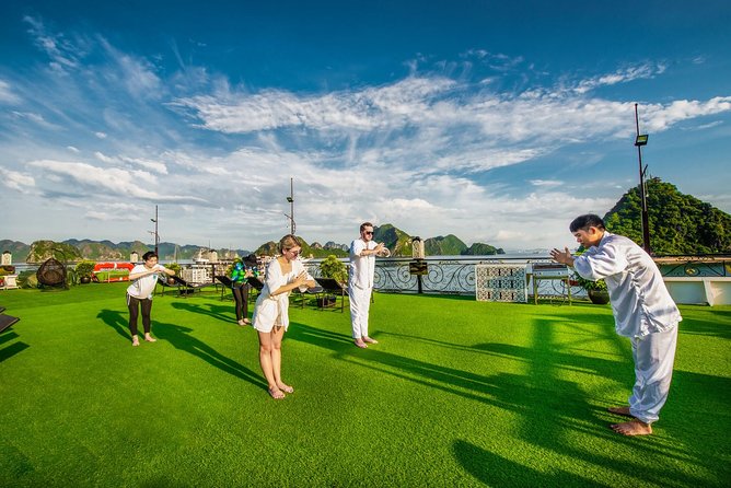 Halong Bay Luxury Cruise 2d/1n: Kayaking, Swimming, Titop Island & Surprise Cave - Important Policies