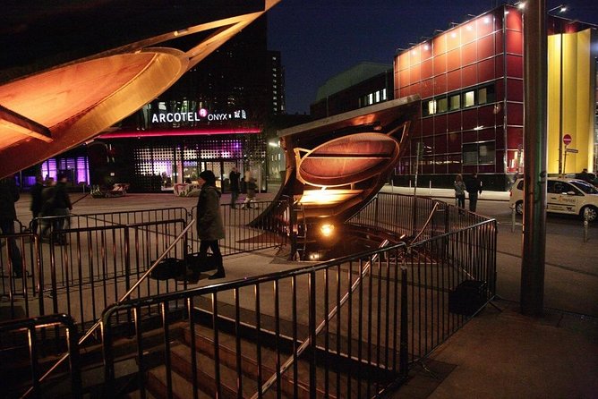 Hamburg St. Pauli and Red Light District Private Walking Tour - Physical Fitness Required