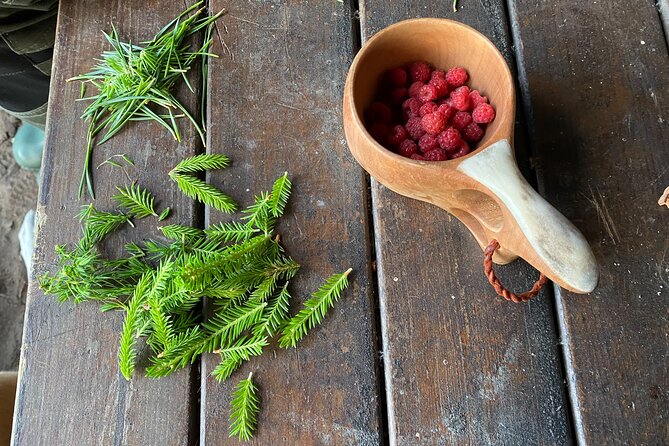 Hike With Wild Forage Surviving Tips and Local Lunch at the Lake - Frequently Asked Questions