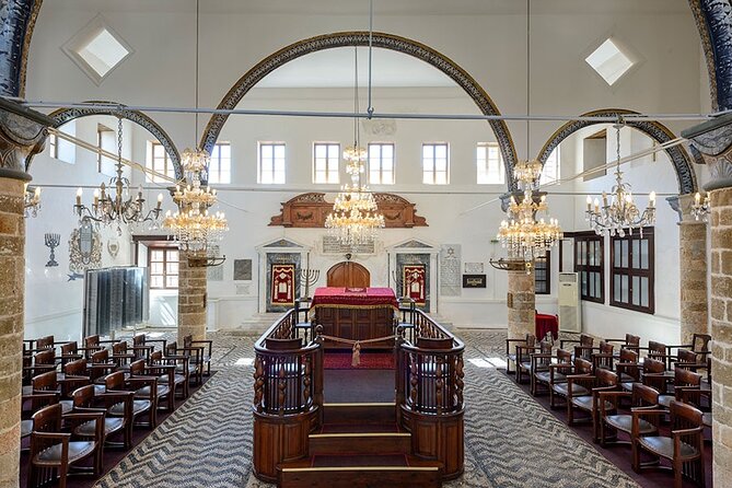 Jewish Quarter and Museum Walking Tour of Rhodes Old Town - Guide Expertise