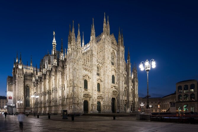 Luxury Airport Transfer to and From Milan With Mercedes S Class - Why Choose This Service