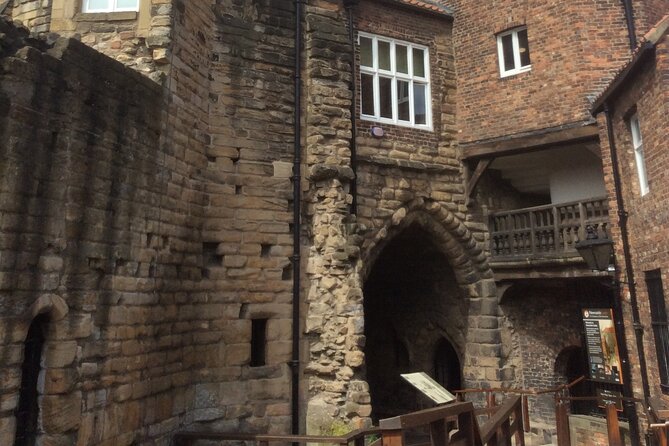 Newcastle Upon Tyne Day Walking Tour (Toon Tours!!) - Private Group Experience