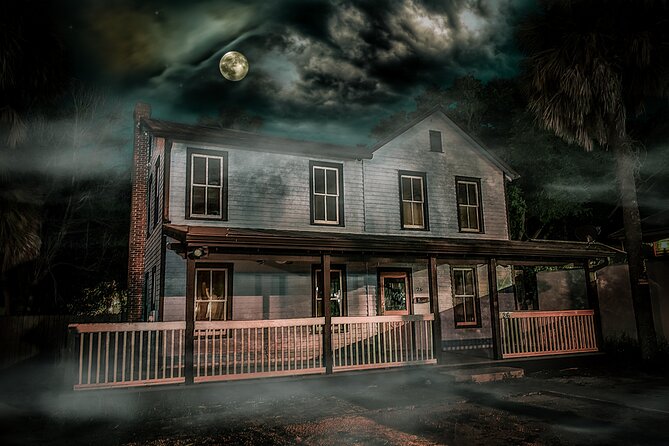 Old City Ghosts: Phantom Pirates & Poltergeists Tour - Positive and Negative Tour Experiences