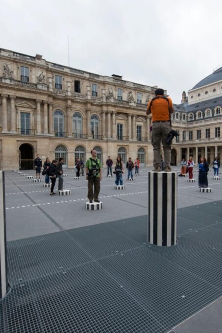 Paris : Highlights of Parisians Paris Guided Tour - Inclusions and Exclusions