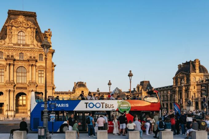 Paris: Night Bus Tour With Audioguide - Booking and Cancellation Policy