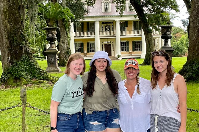 Private Airboat Ride and Plantations Tour With Gourmet Lunch From New Orleans - Visiting Historic Plantations and Mansions