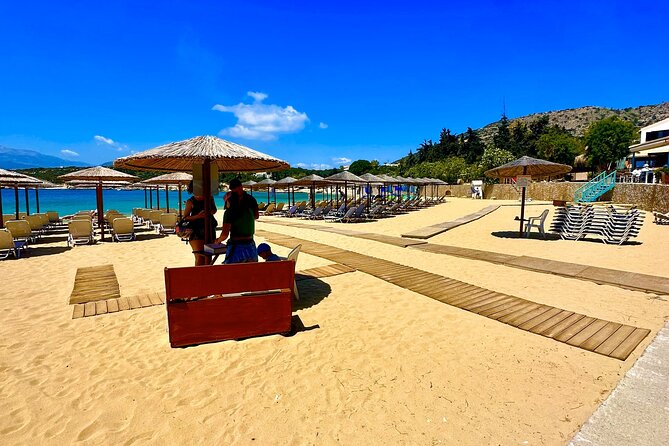 Private Family Tour to Akrotiri Attractions - Convenient Transportation Options
