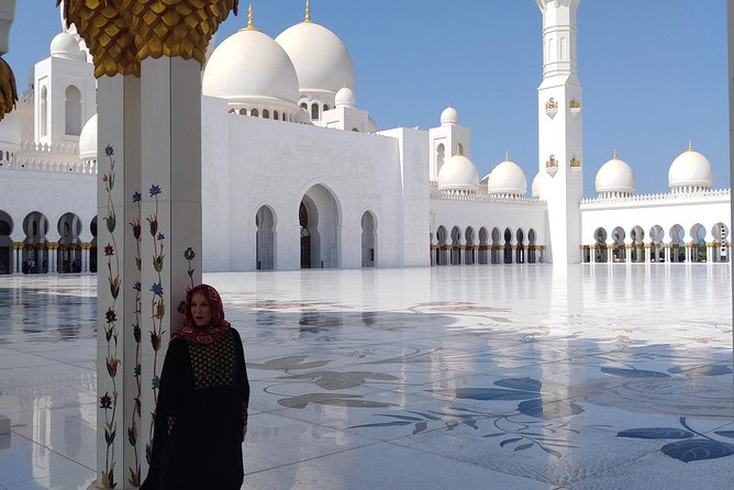 Private Tour : Louvre Museum Abu Dhabi & Sheikh Zayed Grand Mosque Visit - Frequently Asked Questions