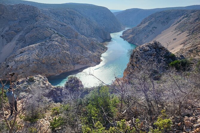 Private Transport in City of Zadar - Confirming Pickup Details