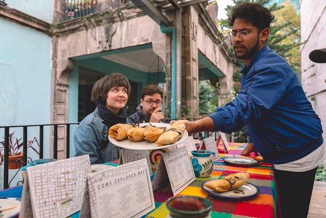 Street Food Tour With Friends - Reviews and Feedback