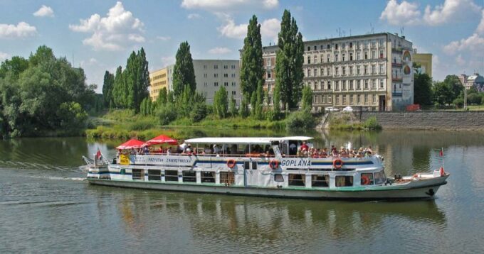 Wrocław: 3.5-Hour Steamboat Tour With Centennial Hall UNESCO - Tips for an Enjoyable Experience