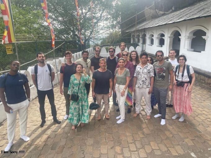 Kandy: Overnight Tour to Sigiriya & Transfer to Trincomalee - Frequently Asked Questions