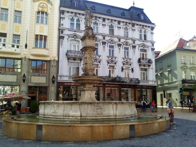 Neighboring in Bratislava: Full-Day Tour From Budapest - Booking and Cancellation Policy