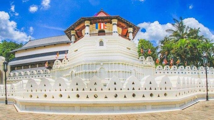 Sri Lanka Tour 06 Nights 07 Days With Hotels & Transport - Frequently Asked Questions
