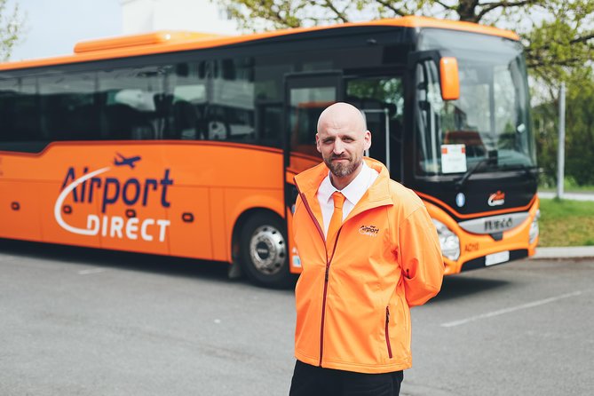 Airport Transfer in Iceland From Reykjavik City to Keflavik Airport One Way - Good To Know