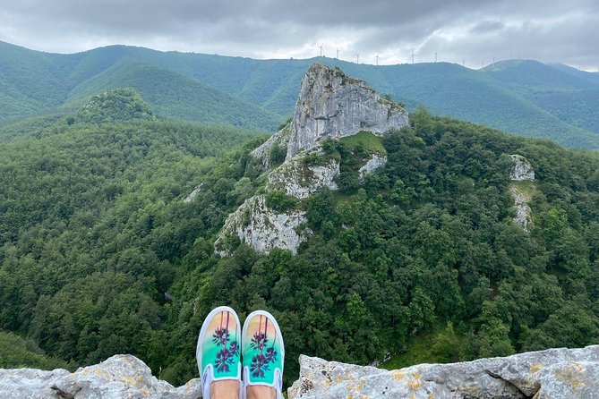AIZKORRI TREKKING – Private Outdoor Adventure