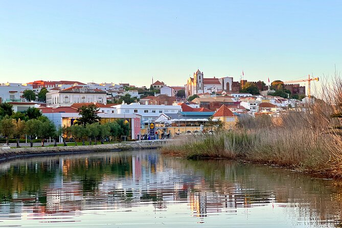 Arade River Boat Tour From Portimão to Silves Medieval Town - Key Points