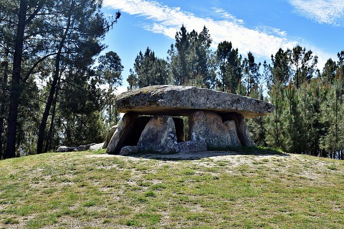 Archaeological Circuit of Fiais/Azenha and Cova Da Moira - Key Points
