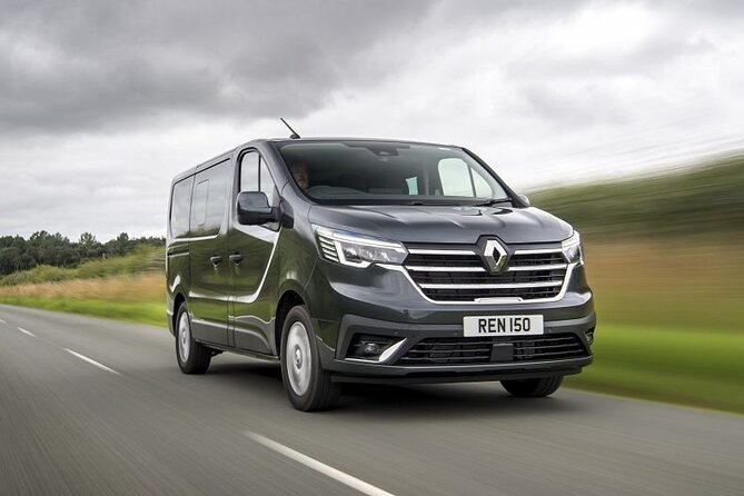 Arrival Private Transfer Alghero Airport AHO to Alghero City by Minivan - Transfer Details