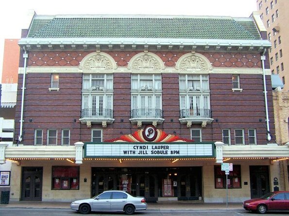 Austin's Treasures: A Heroic Downtown Discovery Walk - Good To Know