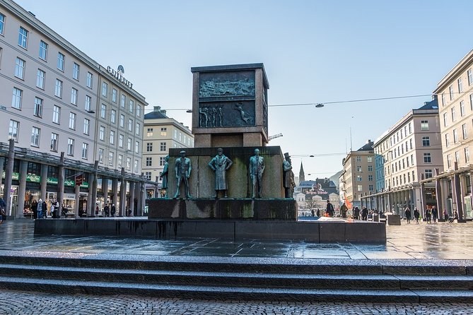 Bergen Private Walking Tour With A Professional Guide - Good To Know