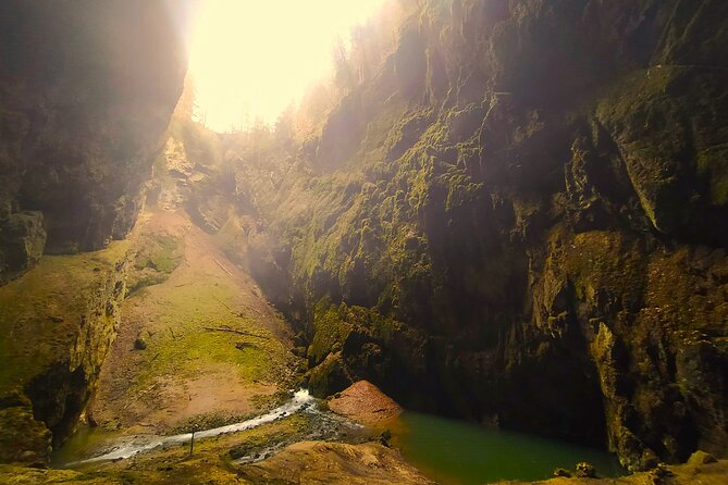 Best of Czech Caves - Full-Day Hiking Tour in Moravian Karst - Key Points