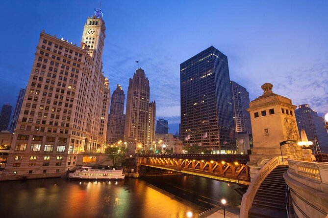 Big Bus Chicago: Sunset Tour by Open-Top Bus With Live Guide - Good To Know