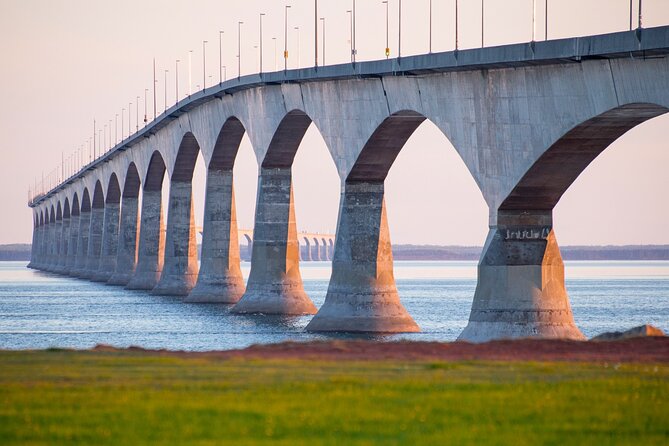 Bridge, Lighthouses & Treats - Good To Know