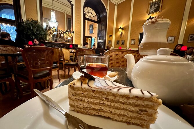 Budapest Urban Treats - Private Tour of Coffee Houses With Hungarian Desserts - Key Points