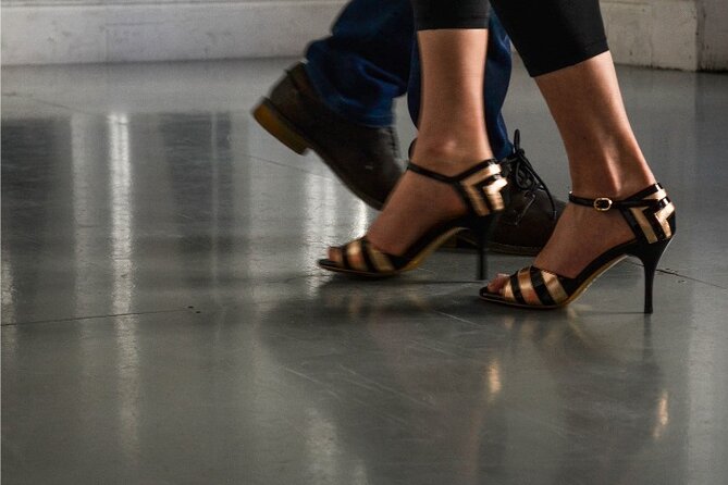 Buenos Aires Tango: Intimate Experience and Lesson - Scheduled Availability