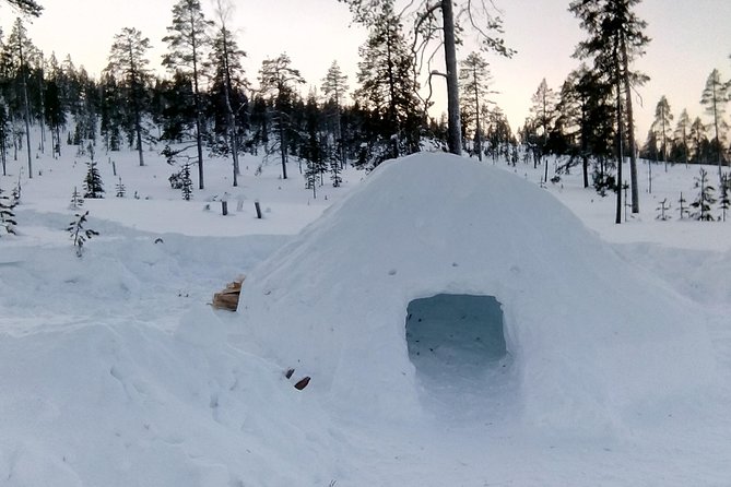 Building a Snow Igloo in Rovaniemi - Good To Know